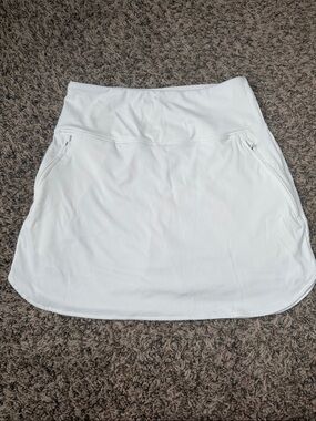 Women’s White Active Skort with Pockets